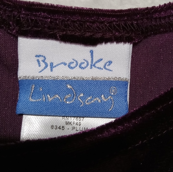 Brooke Lindsey Plum Velvet & Satin Like Formal Shortsleeve Dress sz 4T - Picture 7 of 7